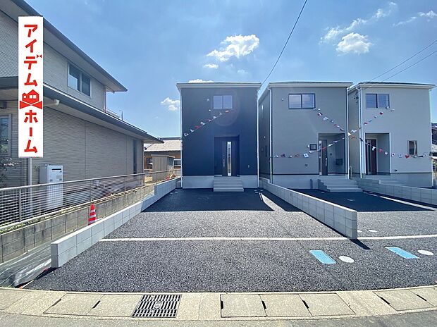 ●○●○3号棟外観写真○●○●
　　　平日の案内も可能です♪
　お気軽にお問い合わせください！
