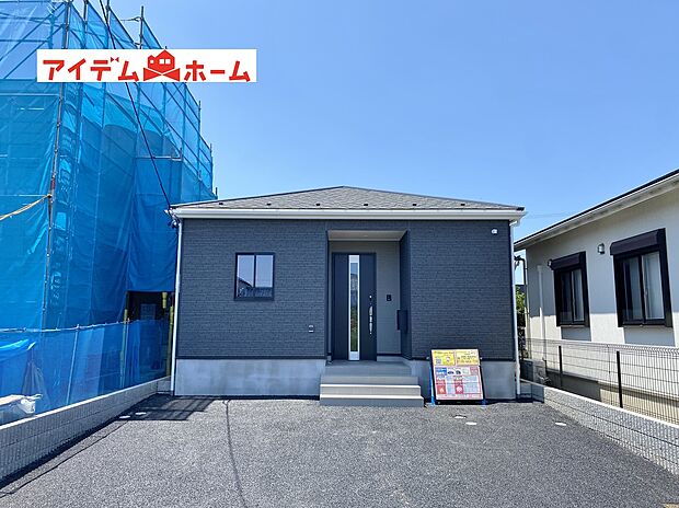 ●○●○1号棟外観写真○●○●
平日の案内も可能です♪
お気軽にお問い合わせください!