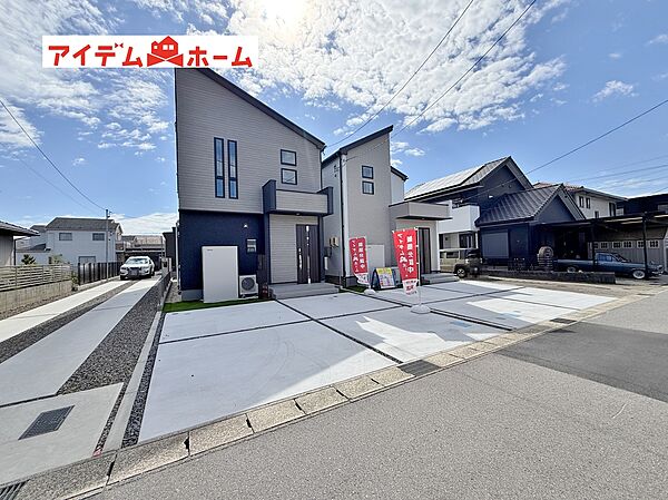●○●○全体外観写真○●○●
　　　平日の案内も可能です♪
　お気軽にお問い合わせください！
