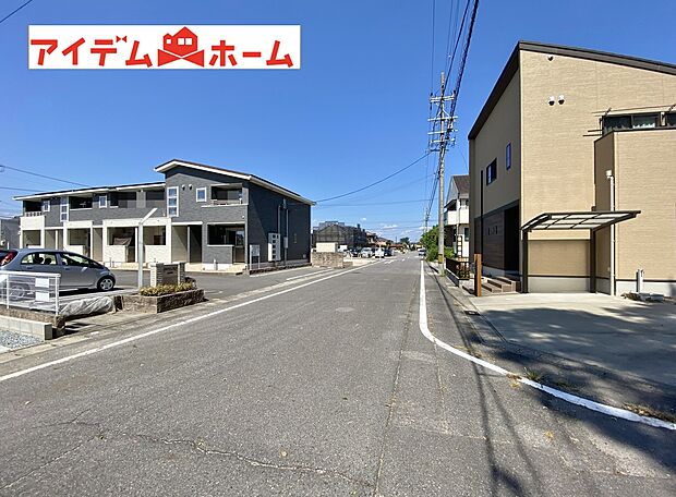 【●○●○前面道路写真○●○●】　　　平日の案内も可能です♪
　お気軽にお問い合わせください！