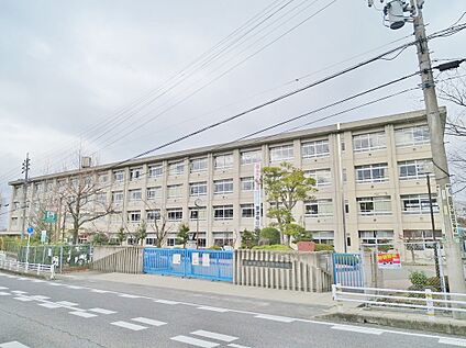 豊田市立末野原中学校 1000ｍ