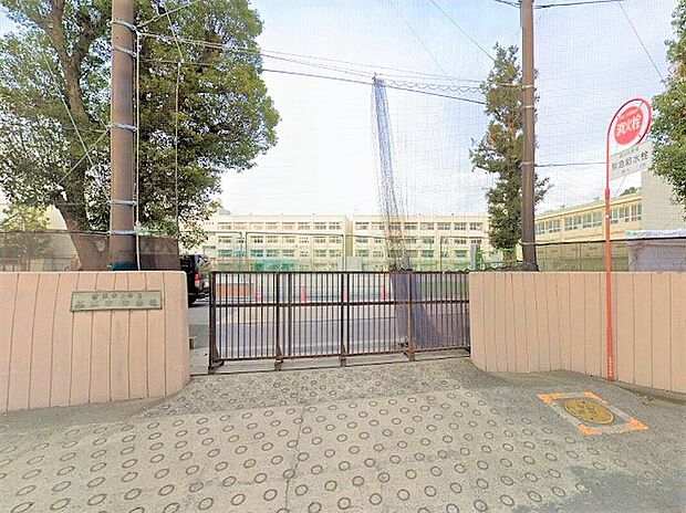 横浜市立谷本中学校（約450m）
