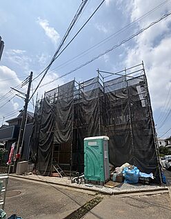 販売現地