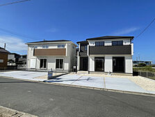 ブルーミングガーデン 中間市垣生6棟