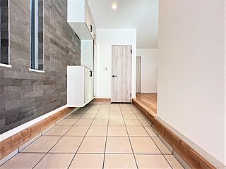 NIKKO　TOWN【岸里】 外観