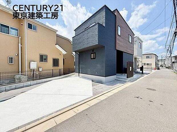 3LDK＋駐車スペース付きの住まい。京成松戸線『薬園台駅』まで徒歩8分と、毎日の通勤・通学にも便利な立地です。
