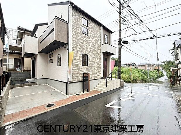 ◆住宅ローンに強い◆頭金0円・諸費用・引越費用・家具家電代・オートローンなど他のお借入も住宅ローンでまとめてお任せ下さい!
他に気になる物件もまとめてご紹介が可能です!