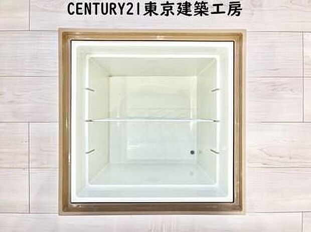 【同形状・同仕様写真(その他内観)】床下収納は場所を取らずに収納スペースを確保できる嬉しいアイテムです♪また、点検口としての役割も果たしております♪