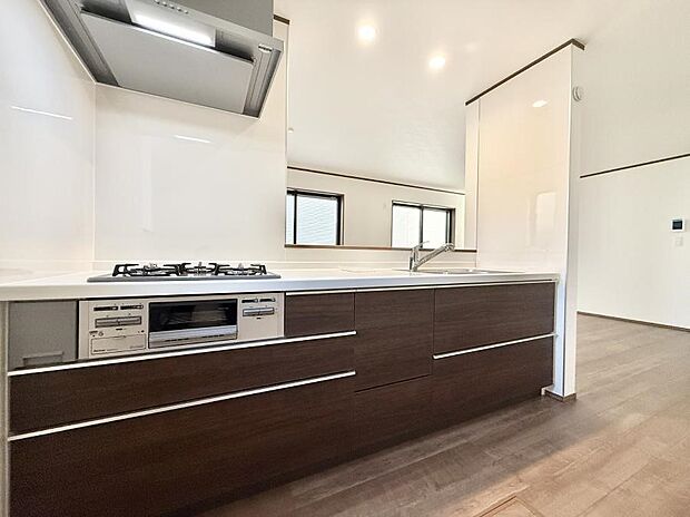 ■家族の絆を深める、温もりのあるキッチン