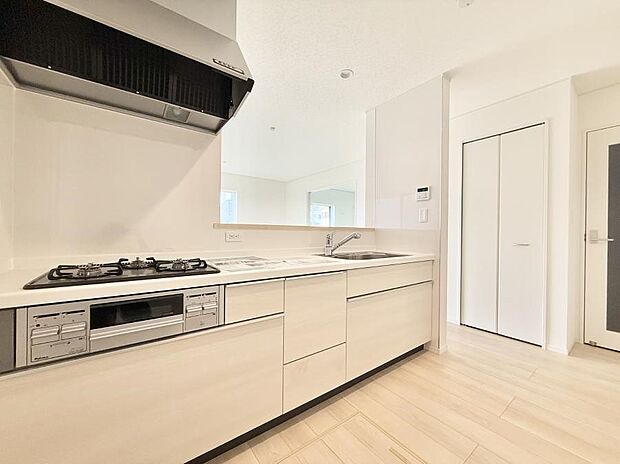 ■美味しい時間が生まれる、笑顔あふれるキッチン