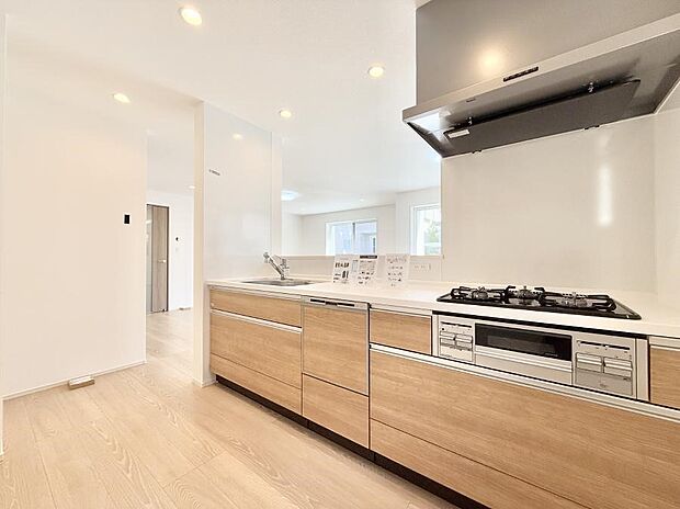 ■家族の絆を深める、温もりのあるキッチン