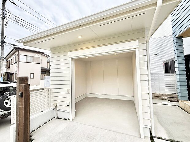 ■趣味が楽しめるバイクガレージ付き!