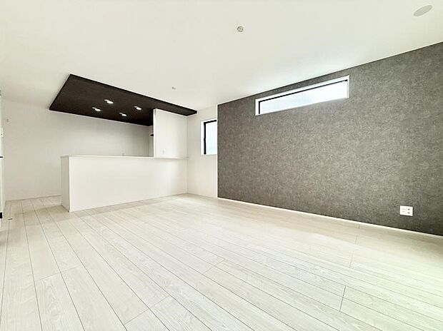 ■心落ち着く場所、ゆったり過ごせるリビング