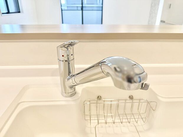 【浄水器】■不純物をしっかり除去して安心して飲めます