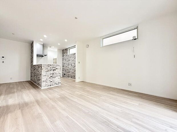 【リビング】■温もりを感じる、居心地のいいリビング