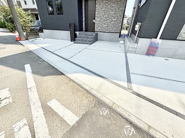 【駐車場】■毎日の駐車が快適に