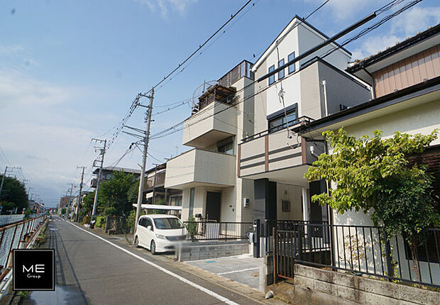 【前面道路含む現地写真】■この道を歩けば、毎日が少し特別になる