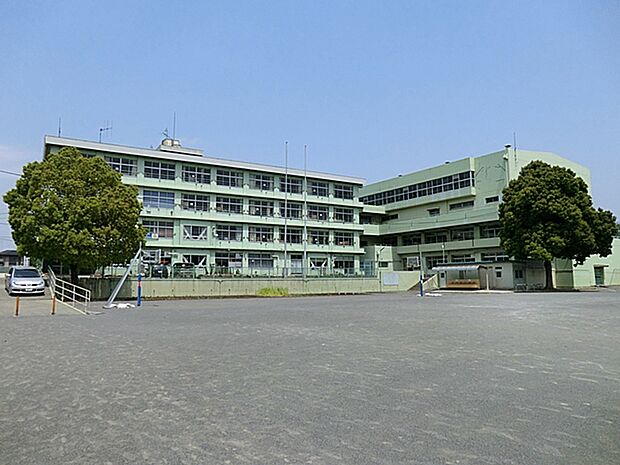 厚木市立清水小学校（約680m・徒歩9分）