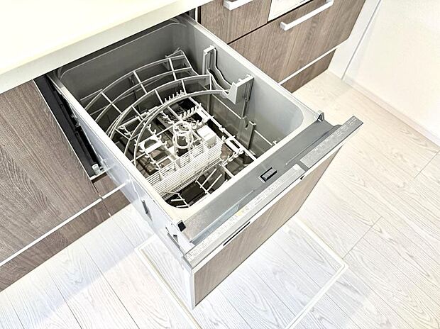 【食洗機】■手間なく洗浄!食器をピカピカに仕上げてくれます