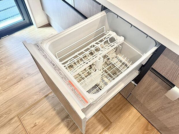 【食洗機】■手間なく洗浄！食器をピカピカに仕上げてくれます
