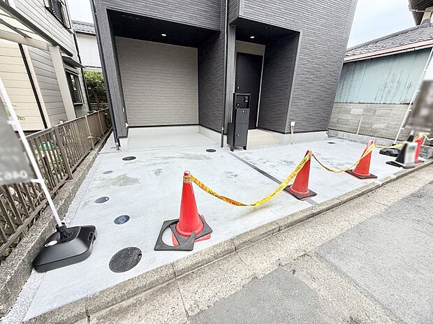 【駐車場】■カースペース有