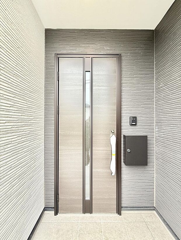 【玄関】■ ここから始まる、笑顔あふれる毎日