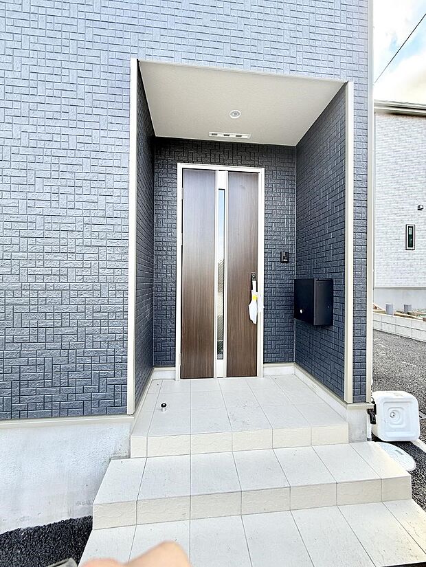 【玄関】■ ここから始まる、笑顔あふれる毎日