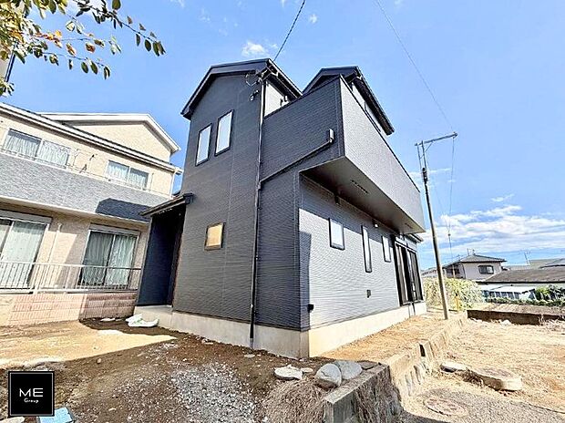 【現地外観写真】■家族みんなが笑顔で過ごせる、安心感のある住まい