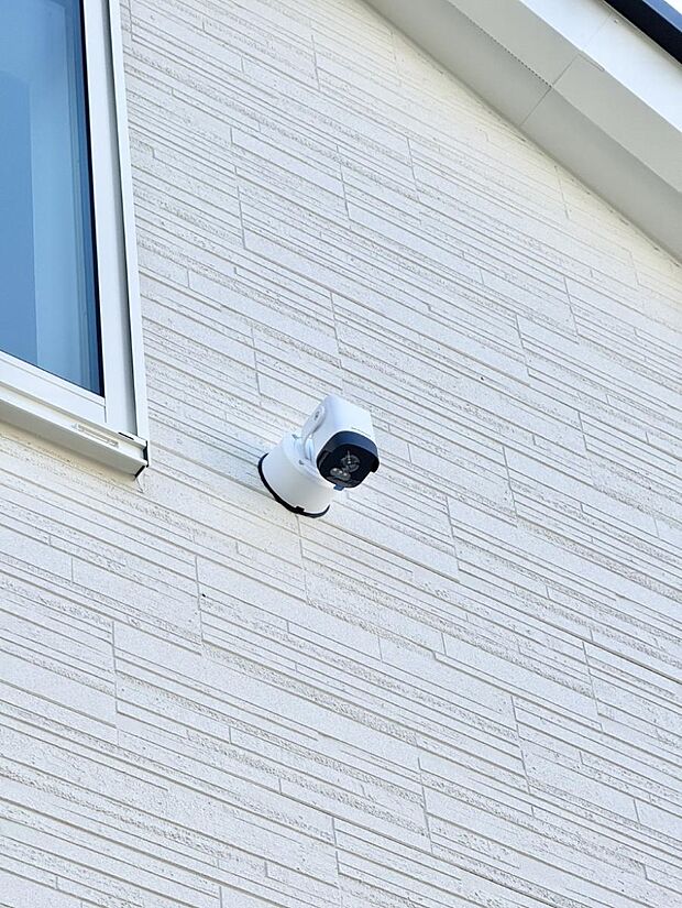 【防犯カメラ】■防犯カメラがあると、犯罪の抑止になるので安心です。