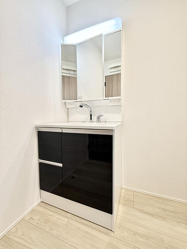 【洗面台・洗面所】■清潔感があり、気持ちよく使えます