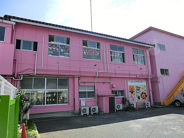東中原幼稚園（約200m・徒歩3分）