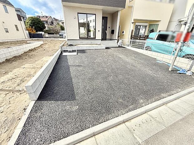 【駐車場】■自宅にカースペースがあると助かります