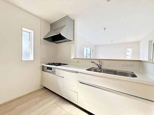 【キッチン】■家族の絆を深める、温もりのあるキッチン