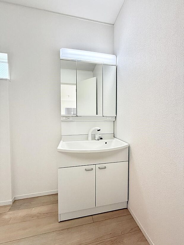 【洗面台・洗面所】■清潔感があり、気持ちよく使えます