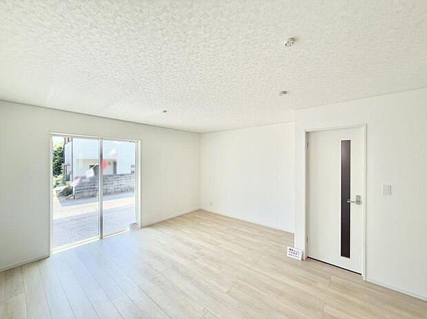 【ダイニング】■ふとした瞬間に幸せを感じる、心地よい場所