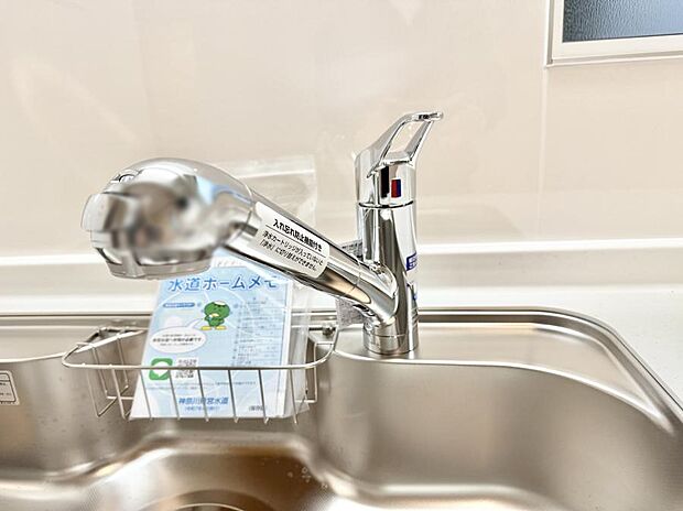 【浄水器】■清潔でおいしい水を手軽に供給してくれます