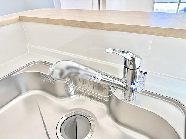 【浄水器】■清潔でおいしい水を手軽に供給してくれます