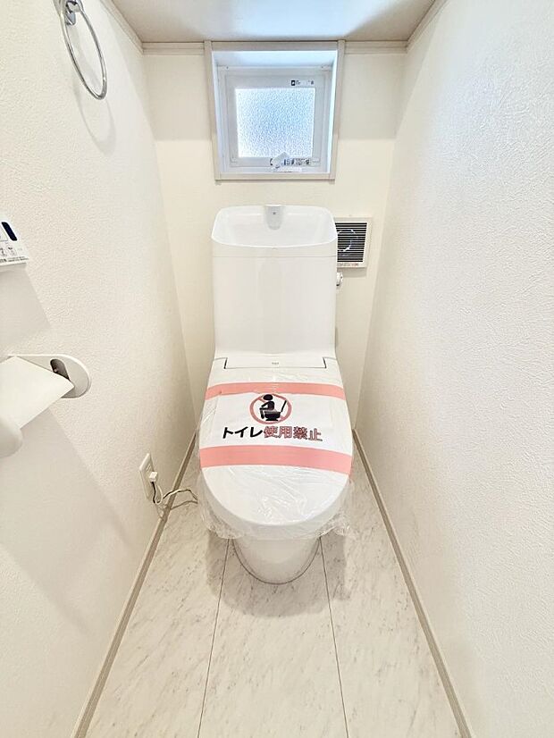 【トイレ】■毎日使う場所だからこそ、清潔感溢れる空間
