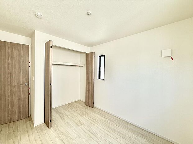 【子供部屋】■自分の好みに合わせたインテリアを整えやすく個性を反映できる場所です