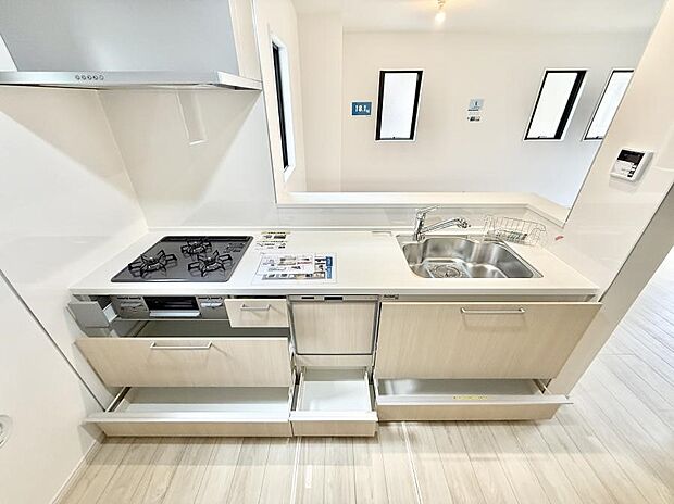 【キッチン】■料理がもっと楽しくなる、快適なキッチン空間