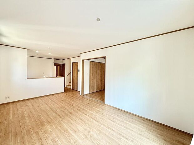 【リビング】■心落ち着く場所、ゆったり過ごせるリビング