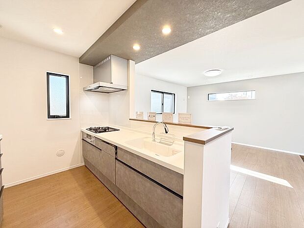 【ダイニングキッチン】■おしゃれで実用的、心ときめくキッチンデザイン