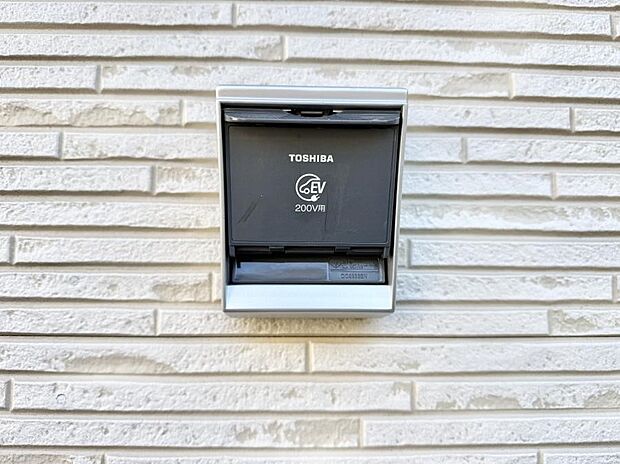 【EV電源】■自宅で簡単に充電でき、エコなカーライフをサポート