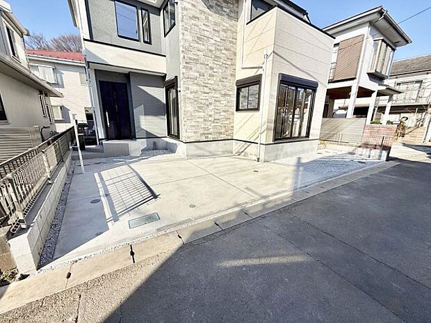 【駐車場】■カースペース有