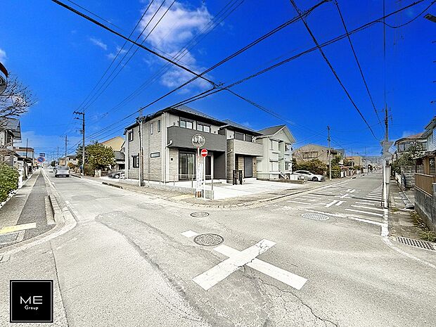 【前面道路含む現地写真】■新しい時代の息吹を感じる、心地よい環境