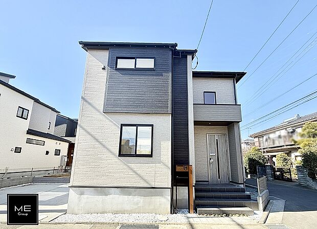 【現地外観写真】■暮らしを豊かにする充実した仕様設備で快適に