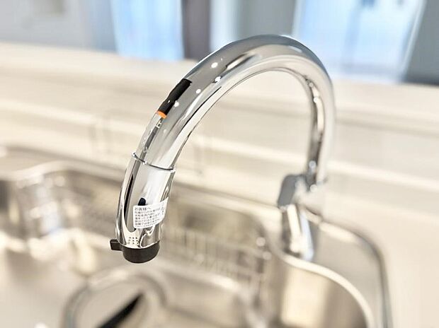 【浄水器】■清潔でおいしい水を手軽に供給してくれます