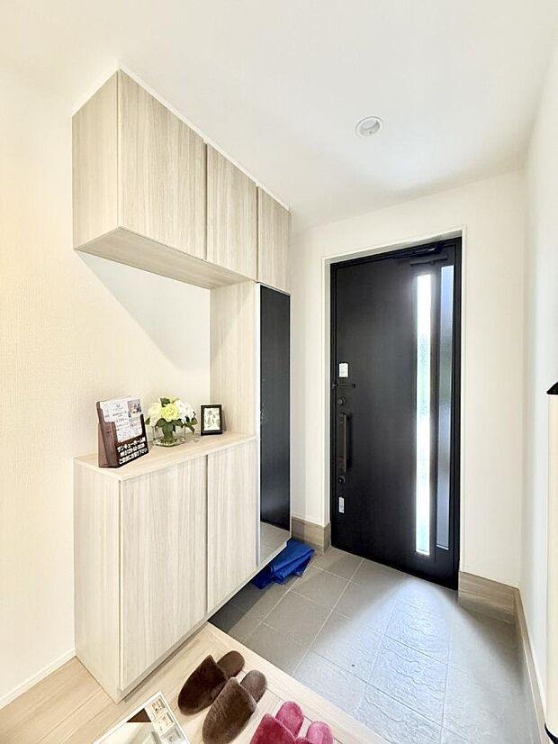 【玄関】■玄関はお家の顔！おしゃれな玄関でお客様をお迎え！