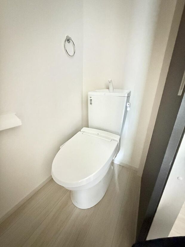 【トイレ】■毎日使う場所だからこそ、清潔感溢れる空間