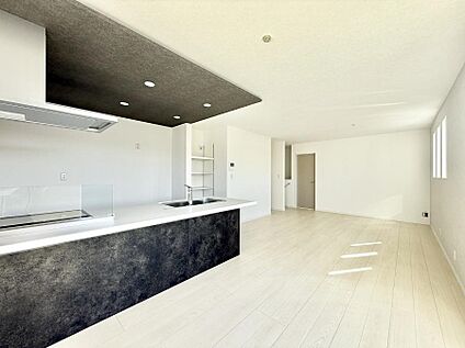 リビングダイニング